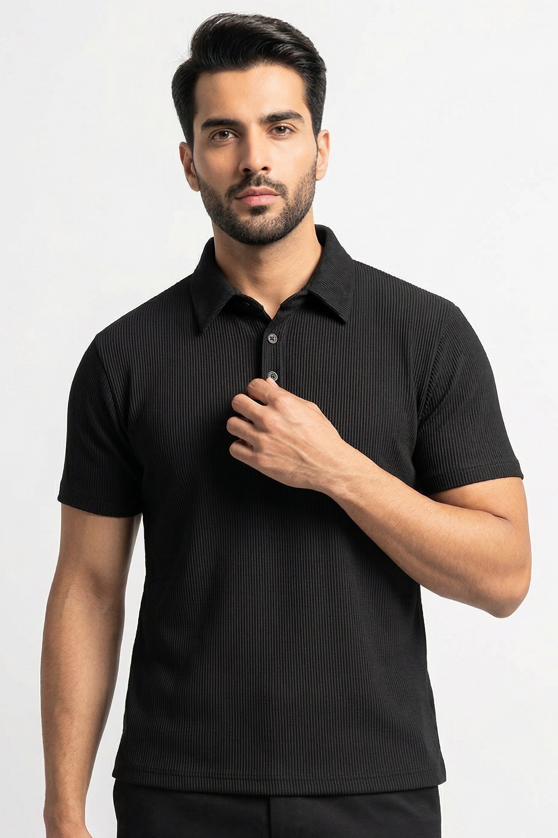 Plain Black Polo – Timeless Minimalism