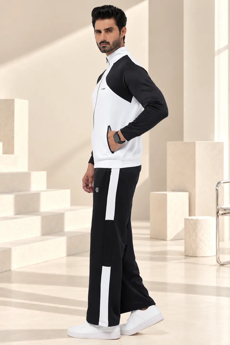 Streetwear Winter Tracksuit – White & Black
