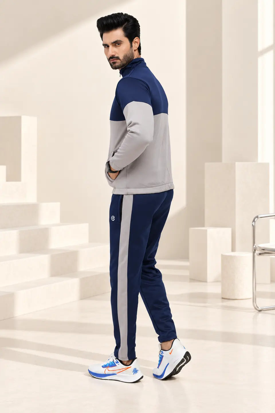 Urban Sprint Tracksuit – Navy & Grey